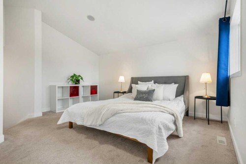 195 Somerglen Common Sw, Calgary, AB - Indoor Photo Showing Bedroom