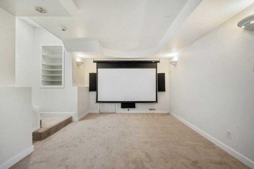 195 Somerglen Common Sw, Calgary, AB - Indoor Photo Showing Other Room