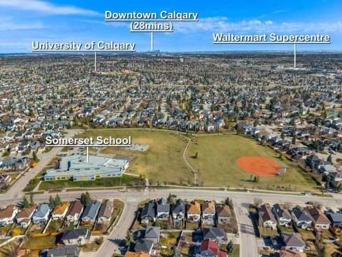 195 Somerglen Common Sw, Calgary, AB - 