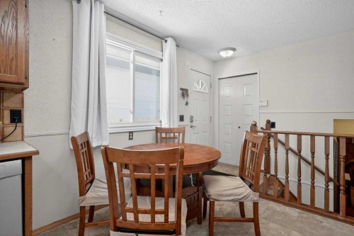 116 Templemont Circle Ne, Calgary, AB - Indoor Photo Showing Dining Room