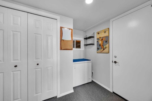 266 Cougarstone Circle Sw, Calgary, AB - Indoor Photo Showing Other Room