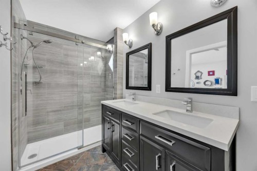 266 Cougarstone Circle Sw, Calgary, AB - Indoor Photo Showing Bathroom