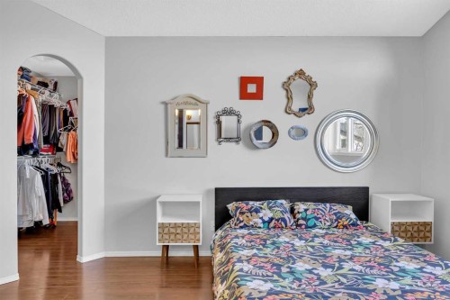 266 Cougarstone Circle Sw, Calgary, AB - Indoor Photo Showing Bedroom