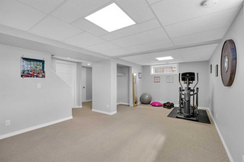 266 Cougarstone Circle Sw, Calgary, AB - Indoor