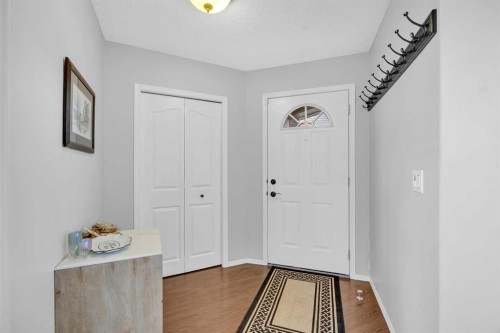 266 Cougarstone Circle Sw, Calgary, AB - Indoor Photo Showing Other Room