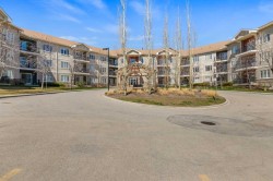 1325-1540 Sherwood Boulevard NW Calgary, AB T3R 0K5