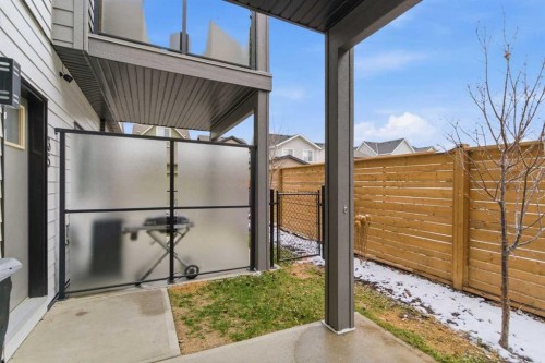 35-903 Mahogany Boulevard Se, Calgary, AB - Outdoor With Exterior
