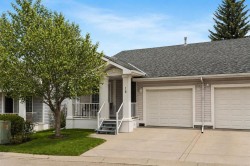 16 Douglasview Park SE Calgary, AB T2Z 2R9
