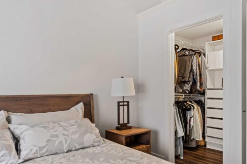 16 Douglasview Park Se, Calgary, AB - Indoor Photo Showing Bedroom