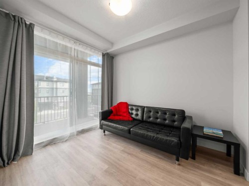 4309-200 Seton Circle Se, Calgary, AB - Indoor