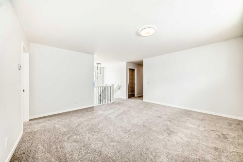 396 Herron Landing Ne, Calgary, AB - Indoor Photo Showing Other Room