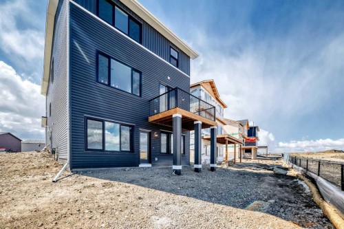 396 Herron Landing Ne, Calgary, AB - Outdoor