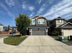 18 Auburn Springs Close SE Calgary, AB T3M 1Y4