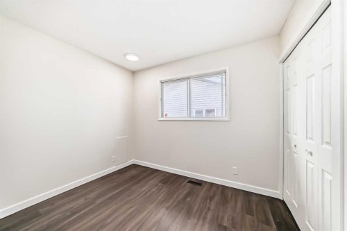 404 Acacia Drive Se, Airdrie, AB - Indoor Photo Showing Other Room