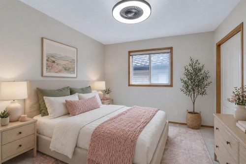 43 Elgin View Se, Calgary, AB - Indoor Photo Showing Bedroom