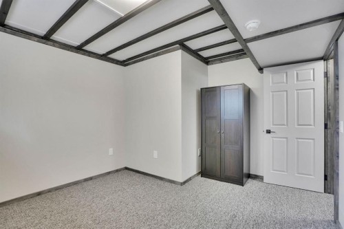 43 Elgin View Se, Calgary, AB - Indoor Photo Showing Other Room