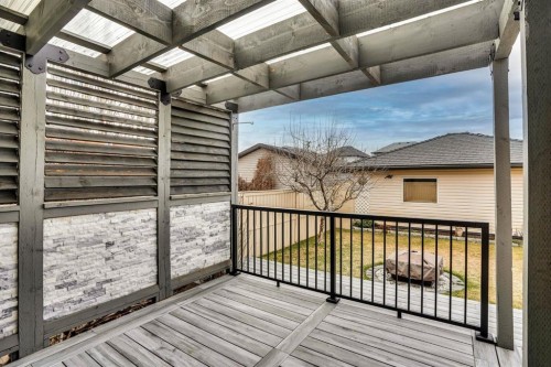 43 Elgin View Se, Calgary, AB - Outdoor With Exterior