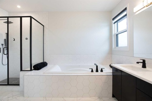206 Rowley Way Nw, Calgary, AB - Indoor Photo Showing Bathroom