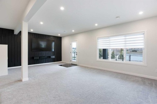 206 Rowley Way Nw, Calgary, AB - Indoor