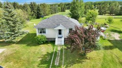 502 Sunnyside 500 Place Rural Ponoka County, AB T0C 2J0