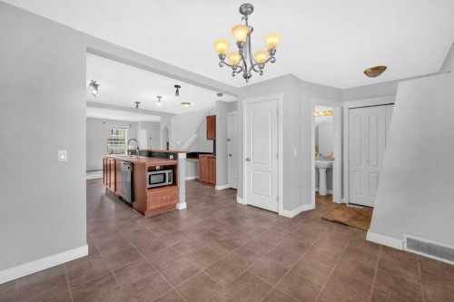 9219 Saddlebrook Drive Ne, Calgary, AB - Indoor