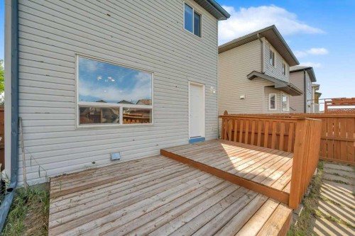 9219 Saddlebrook Drive Ne, Calgary, AB - Outdoor With Deck Patio Veranda With Exterior