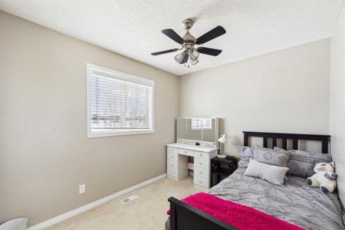 216 Covepark Green Ne, Calgary, AB - Indoor Photo Showing Bedroom