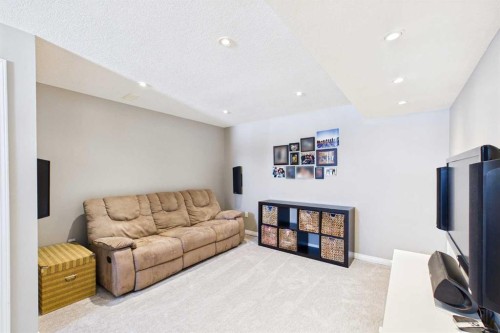 216 Covepark Green Ne, Calgary, AB - Indoor Photo Showing Other Room