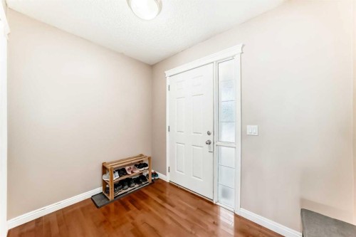 264 Everwillow Green Sw, Calgary, AB - Indoor Photo Showing Other Room