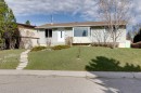 248 Huntcroft Road Ne, Calgary, AB  - Outdoor 