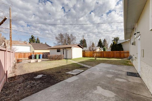 248 Huntcroft Road Ne, Calgary, AB - Outdoor