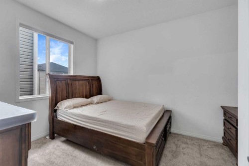 112 Cityside Terrace Ne, Calgary, AB - Indoor Photo Showing Bedroom