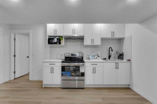 112 Cityside Terrace Ne, Calgary, AB - Indoor Photo Showing Kitchen
