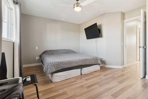 218 Falmere Way Ne, Calgary, AB - Indoor Photo Showing Bedroom