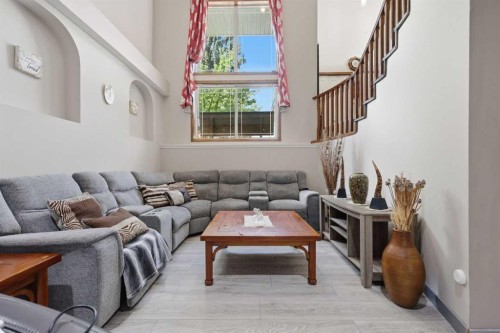 7 Chaparral Road Se, Calgary, AB - Indoor Photo Showing Living Room