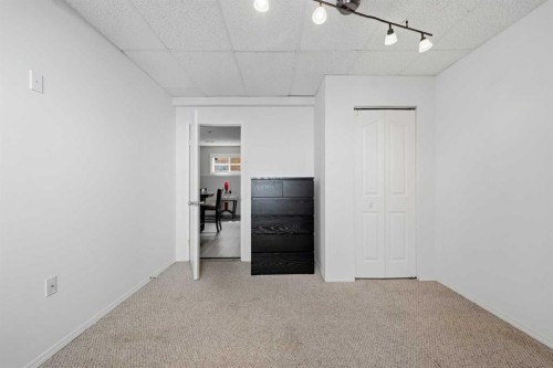 7 Chaparral Road Se, Calgary, AB - Indoor Photo Showing Other Room