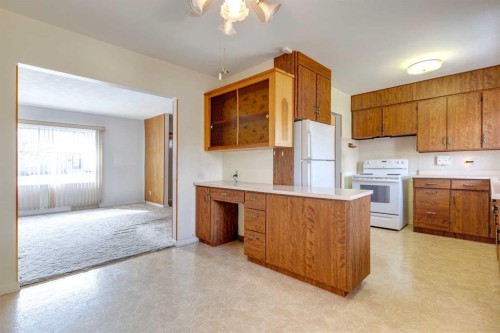 28 Fairview Crescent Se, Calgary, AB 