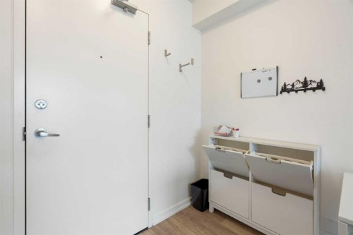 1503-450 8 Avenue Se, Calgary, AB - Indoor Photo Showing Other Room