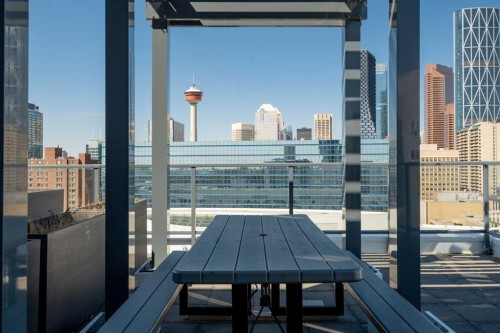 1503-450 8 Avenue Se, Calgary, AB - Outdoor