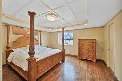 10 Bridlerange Circle Sw, Calgary, AB - Indoor Photo Showing Other Room
