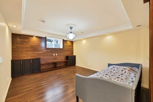 10 Bridlerange Circle Sw, Calgary, AB - Indoor Photo Showing Other Room