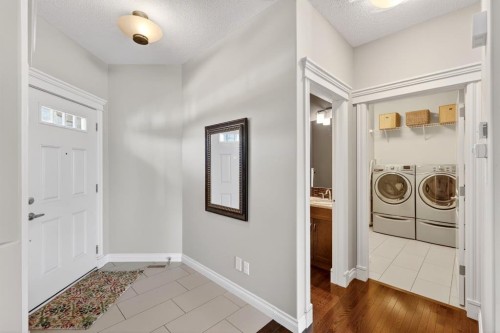 202 Evansridge Circle Nw, Calgary, AB - Indoor