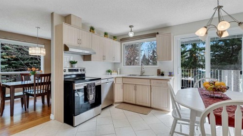 504 Suntree Place, Okotoks, AB - Indoor