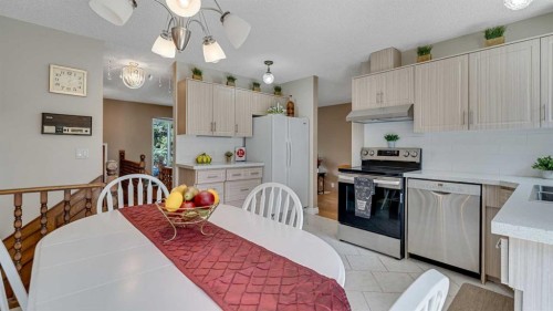 504 Suntree Place, Okotoks, AB - Indoor