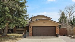 504 Suntree Place Okotoks, AB T1S 1B9