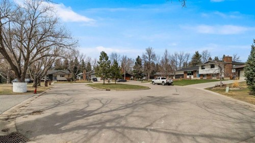 504 Suntree Place, Okotoks, AB - Outdoor