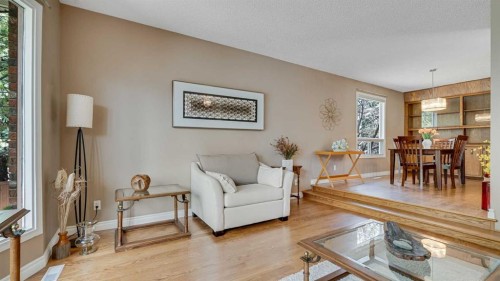504 Suntree Place, Okotoks, AB - Indoor