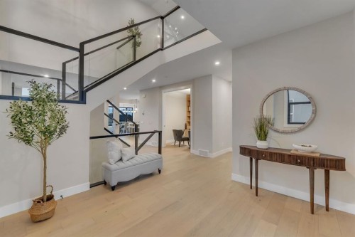 12 Spring Creek Point Sw, Calgary, AB - Indoor Photo Showing Other Room