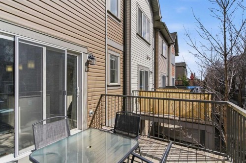 150 Copperpond Villas Se, Calgary, AB - Outdoor With Exterior