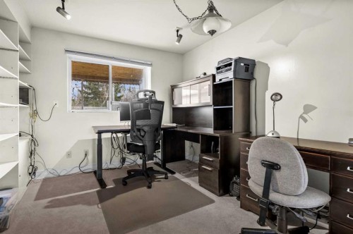 3816 Brighton Drive Nw, Calgary, AB - Indoor Photo Showing Office